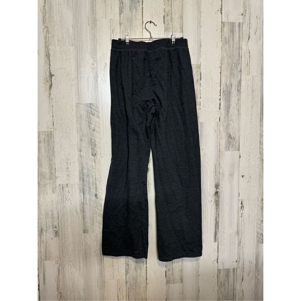 Hanes sweatpants  - Picture 3 of 6